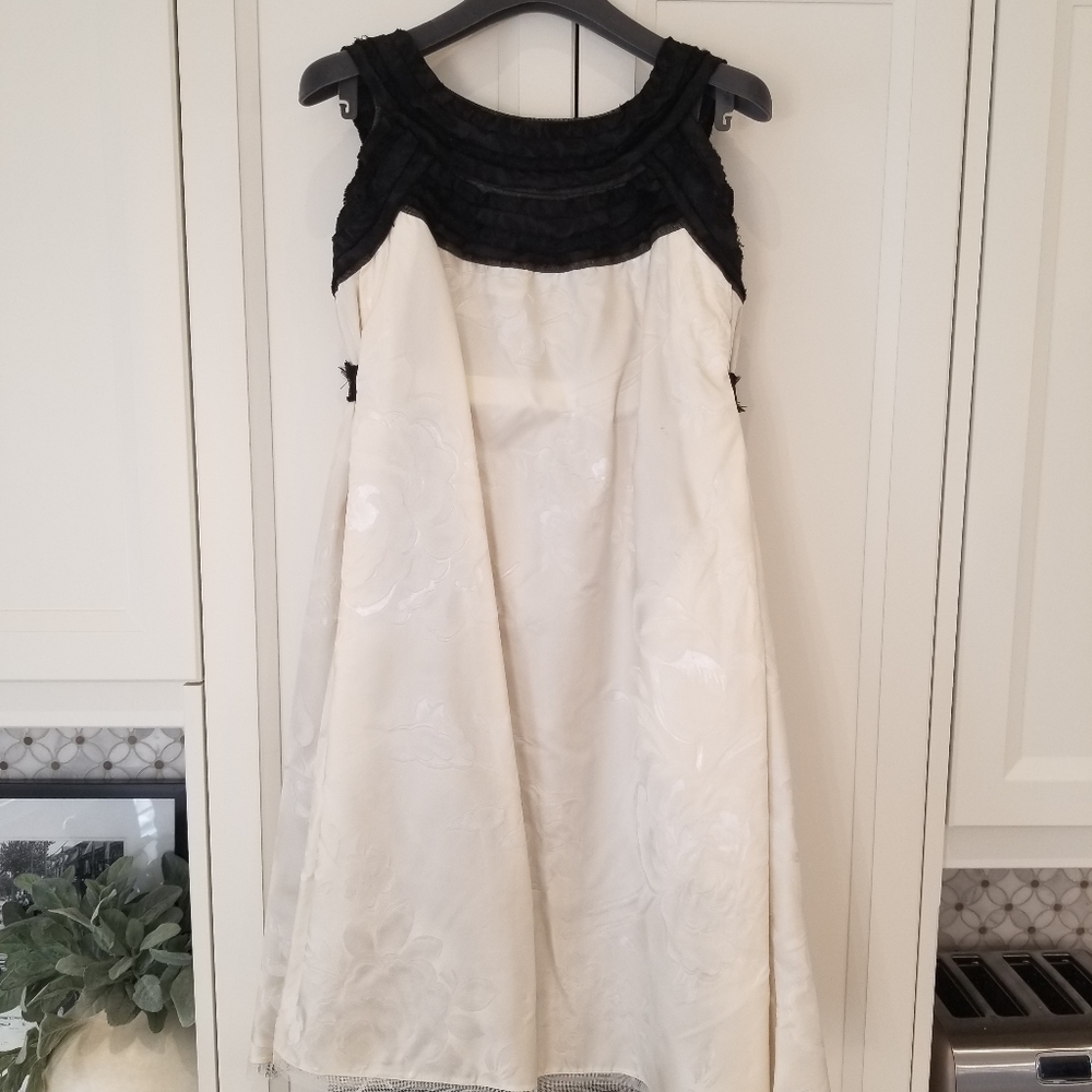 Hugo Nicholson dress